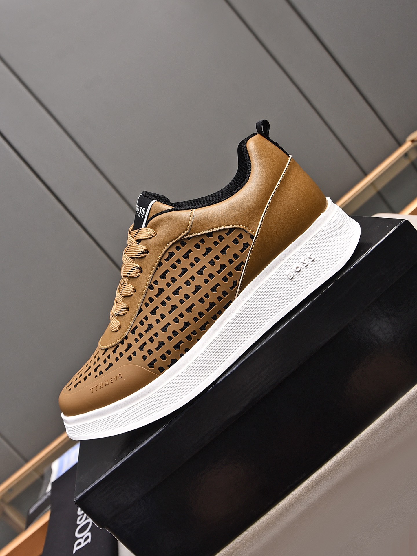 Boss sz38-44 hnh1223