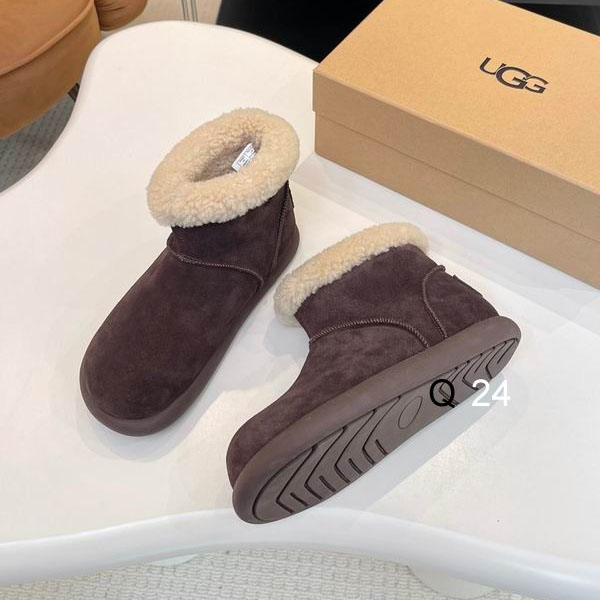 UGG sz40-45 RW1215