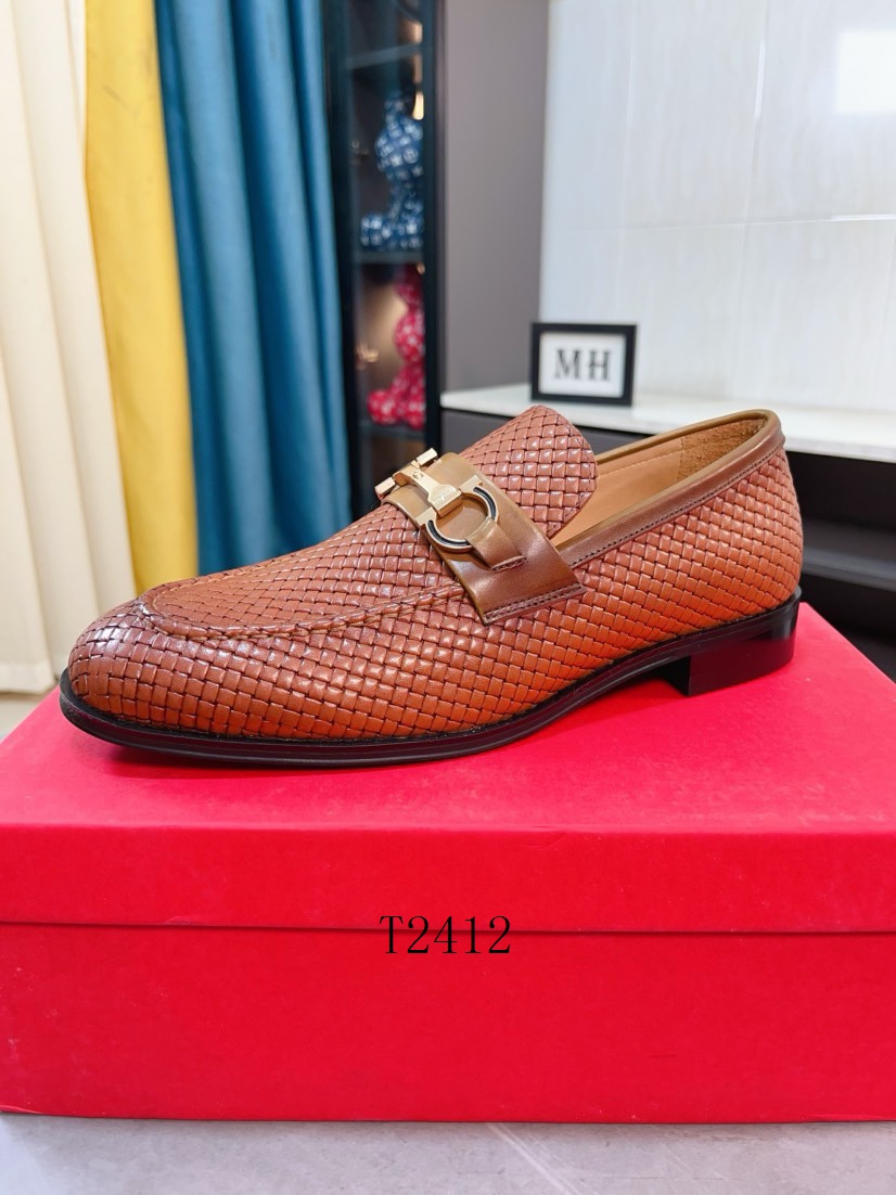 Ferragamo sz38-44 h1222