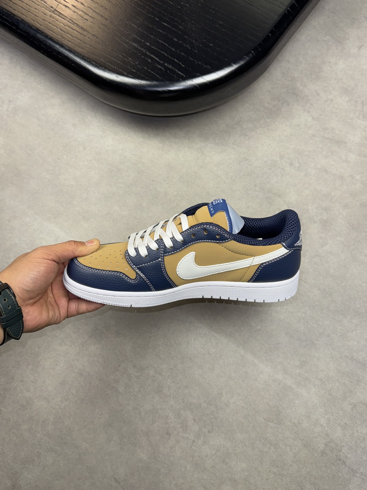 Givenchy sz38-44 hnh0105