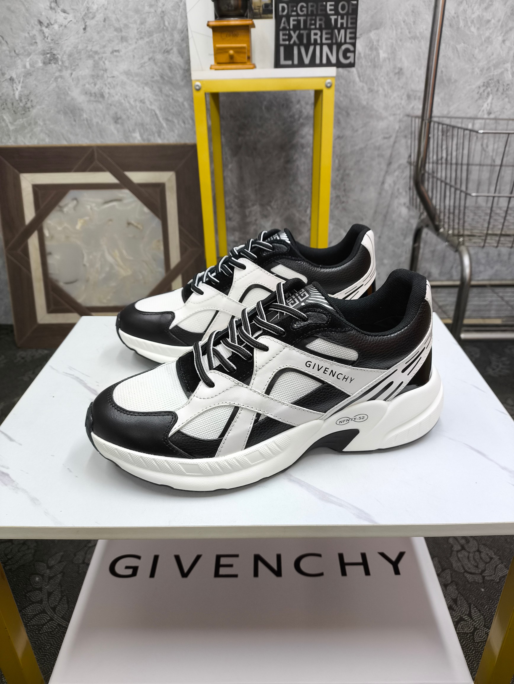 Givenchy sz38-44 hnh0111