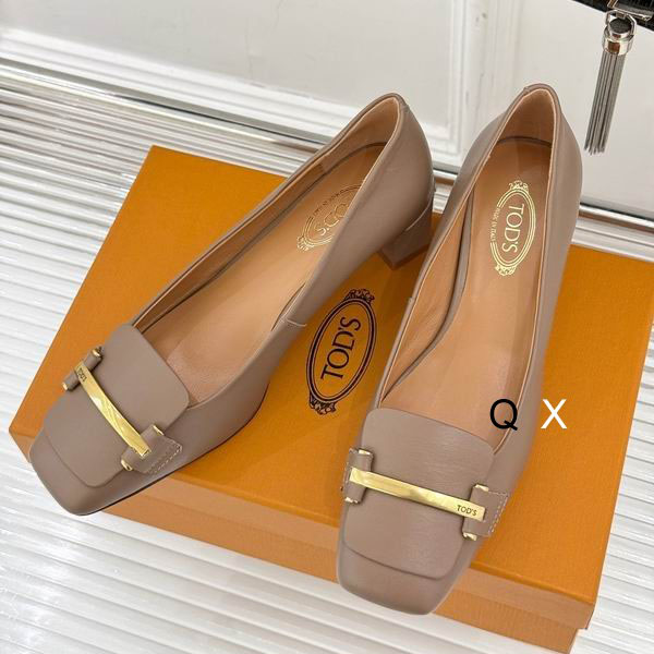 TODS High heels Ts