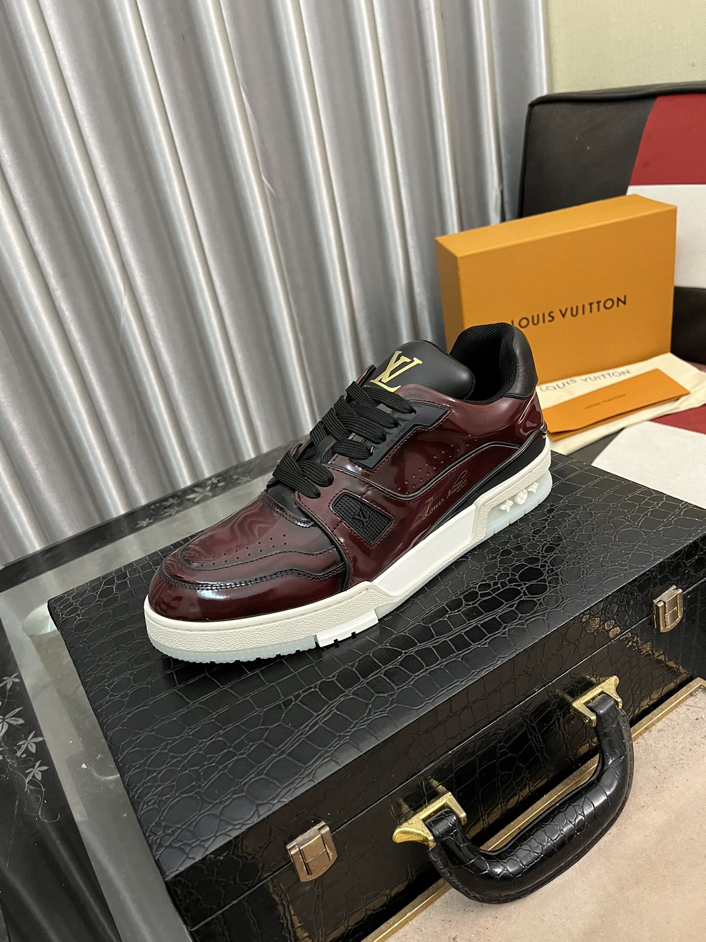 LV sz38-44 hnh0236
