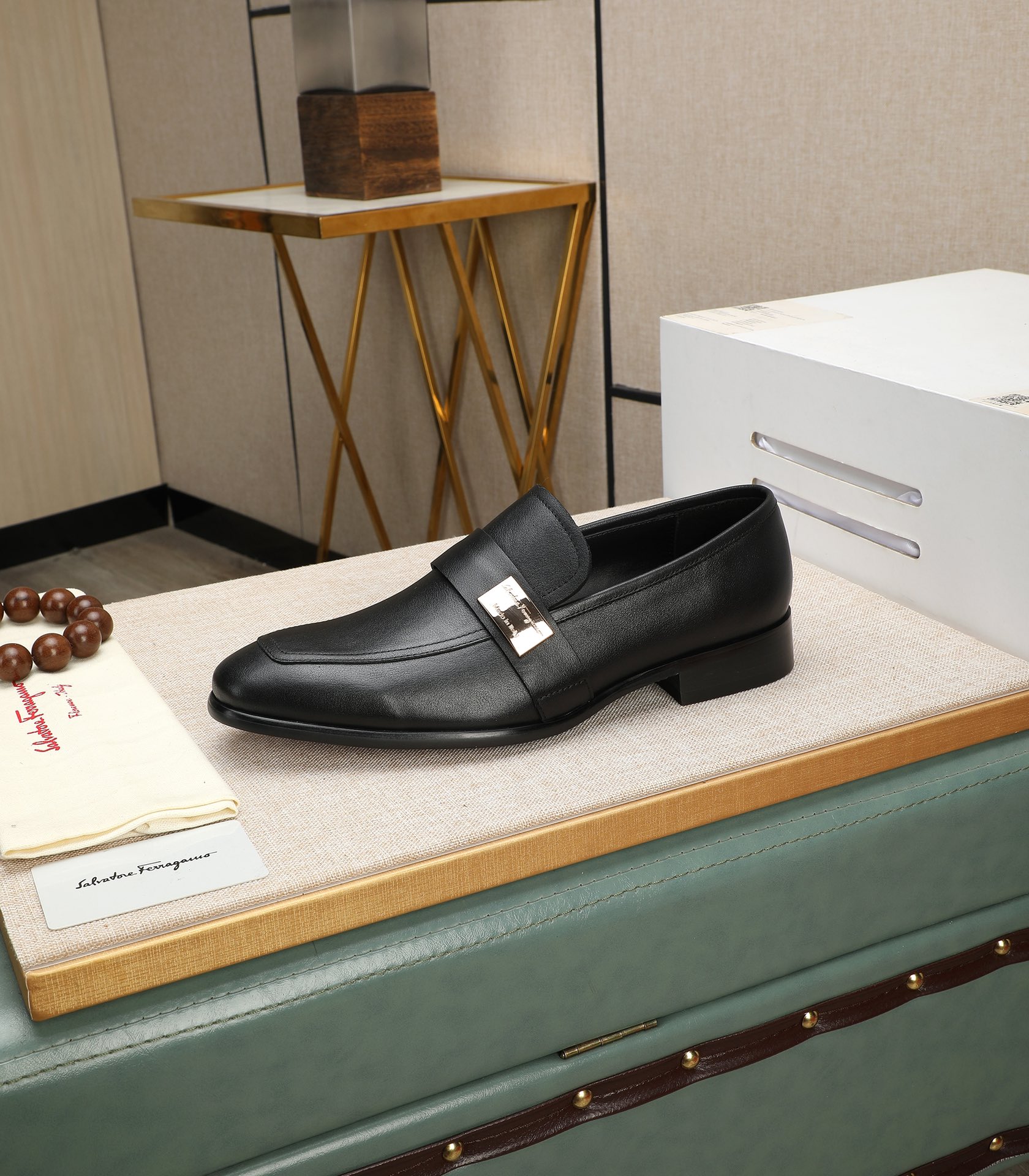 Ferragamo sz38-44 hnh0250