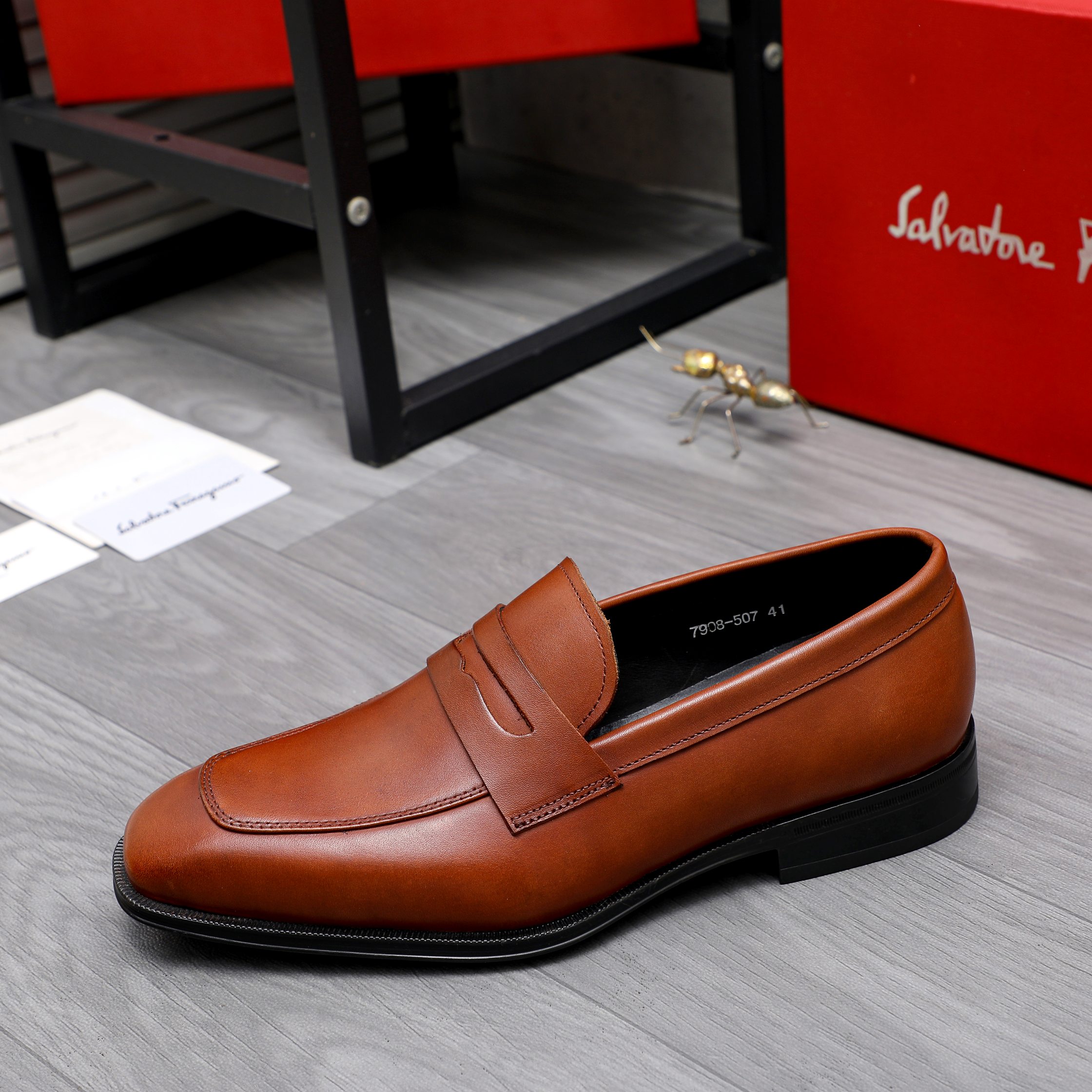 Ferragamo sz39-45 hnh0264