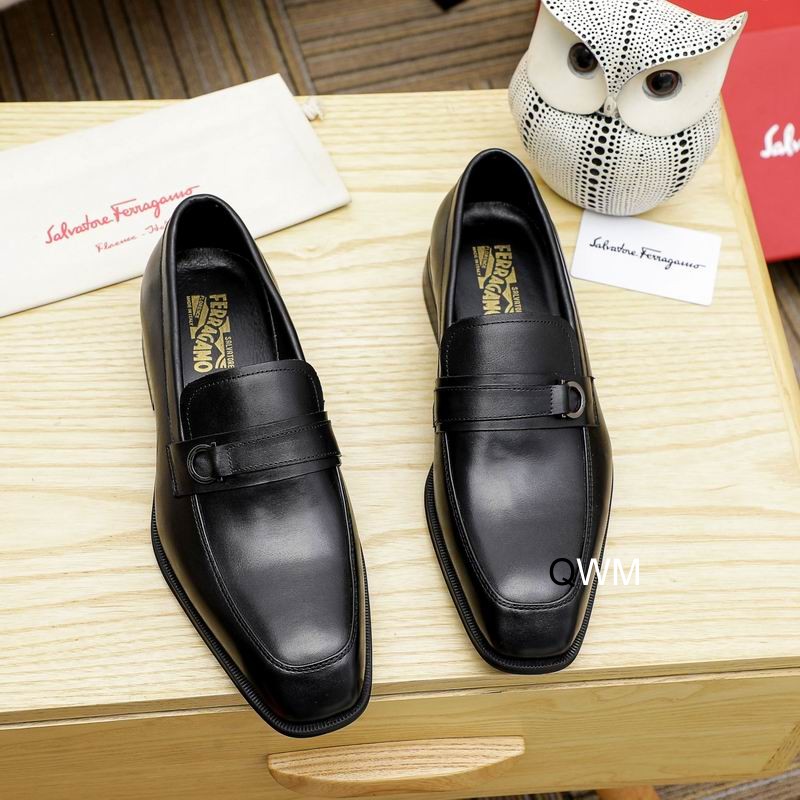 Ferragamo sz38-45 WM0207