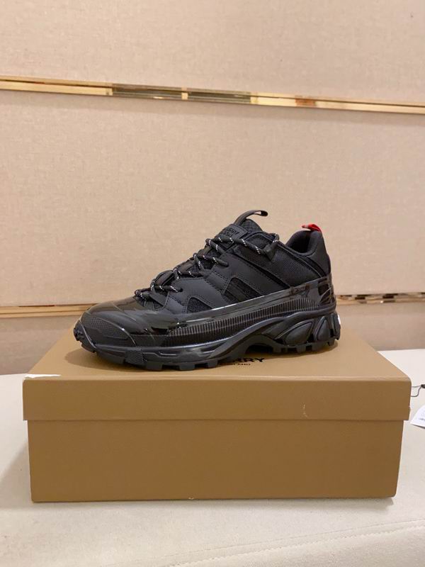 Burberry sz38-46 hnh0307