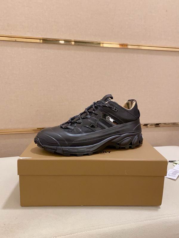 Burberry sz38-46 hnh0310