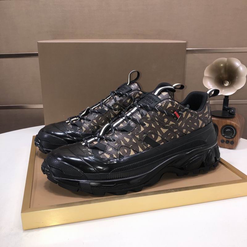 Burberry sz38-45 hnh0317