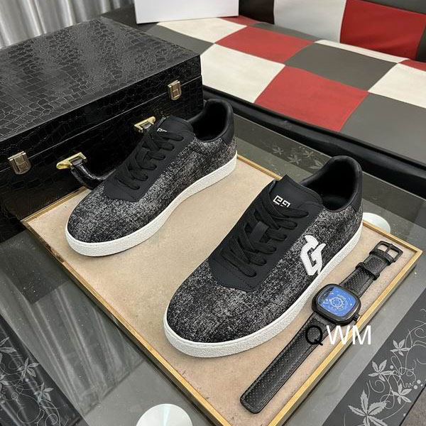 Givenchy sz38-45 WM0402