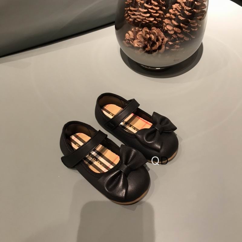 Burbrerry sz14-19MM427