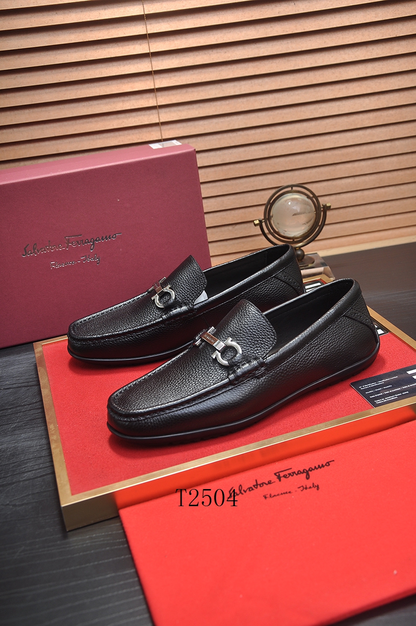 Ferragamo sz38-45 h0402