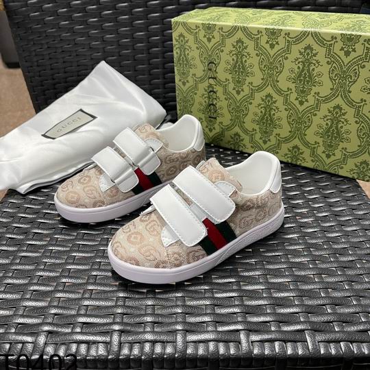 Gucci kid  shoes