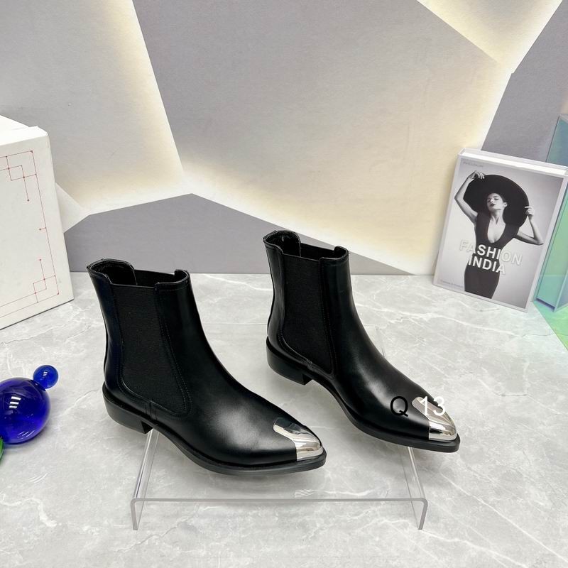 Alexander Mcqueen colour sz35-40 YM0406