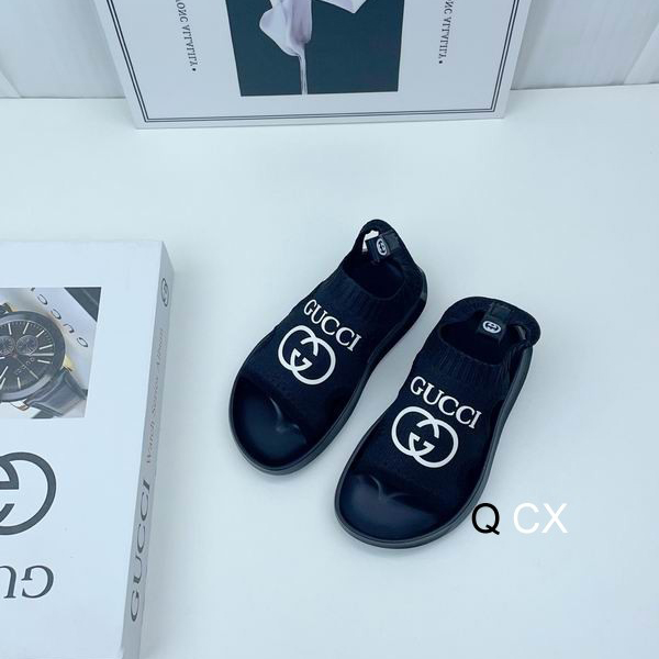 Gucci sz26-35 CX0521