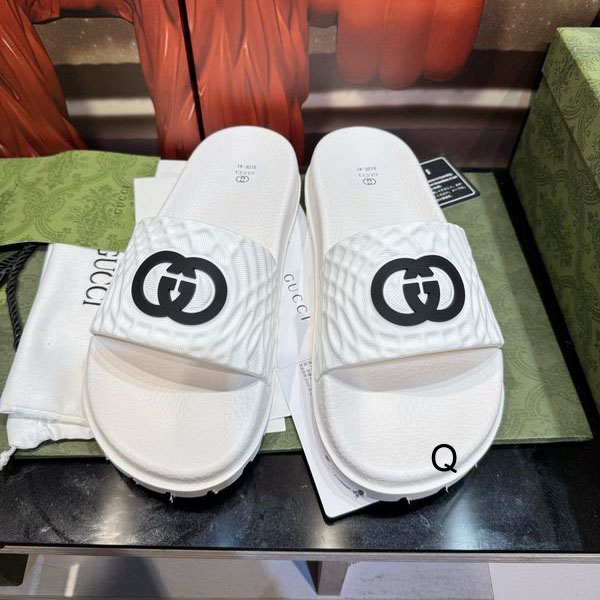 Gucci sz35-47 BS0611