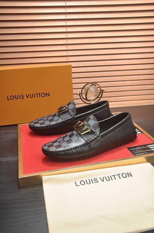 LV sz38-44 hnh0611