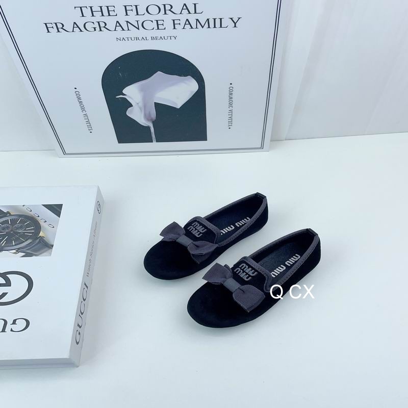 MiuMiu sz26-35 CX0701