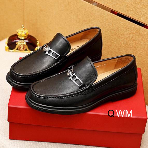 Ferragamo sz38-45 WM0803