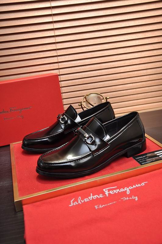 Ferragamo sz38-45 hnh0736