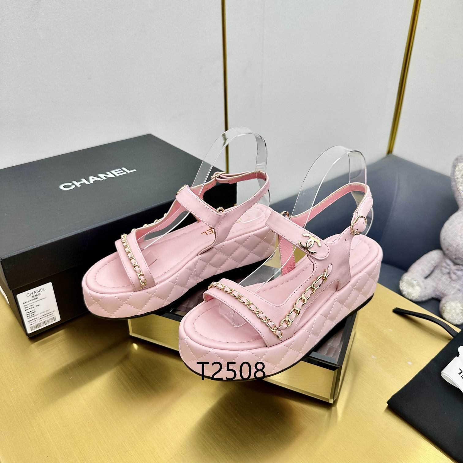 CHANEL shoes 35-41 h0801