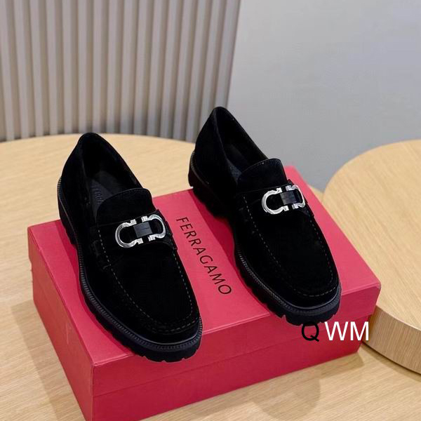 Ferragamo sz38-45 WM0816