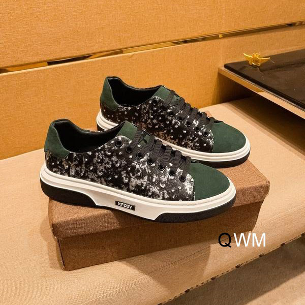 Gucci sz38-45 WM12100