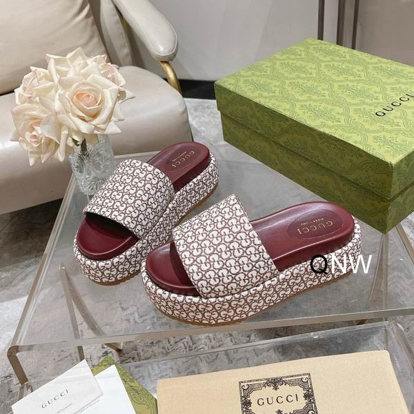 Gucci sz35-40 WN0145