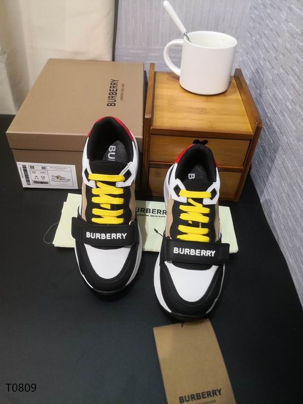 Burberry Ů�Ͱ�Ь 0824