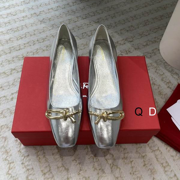 Ferragamo ��Ь Ts