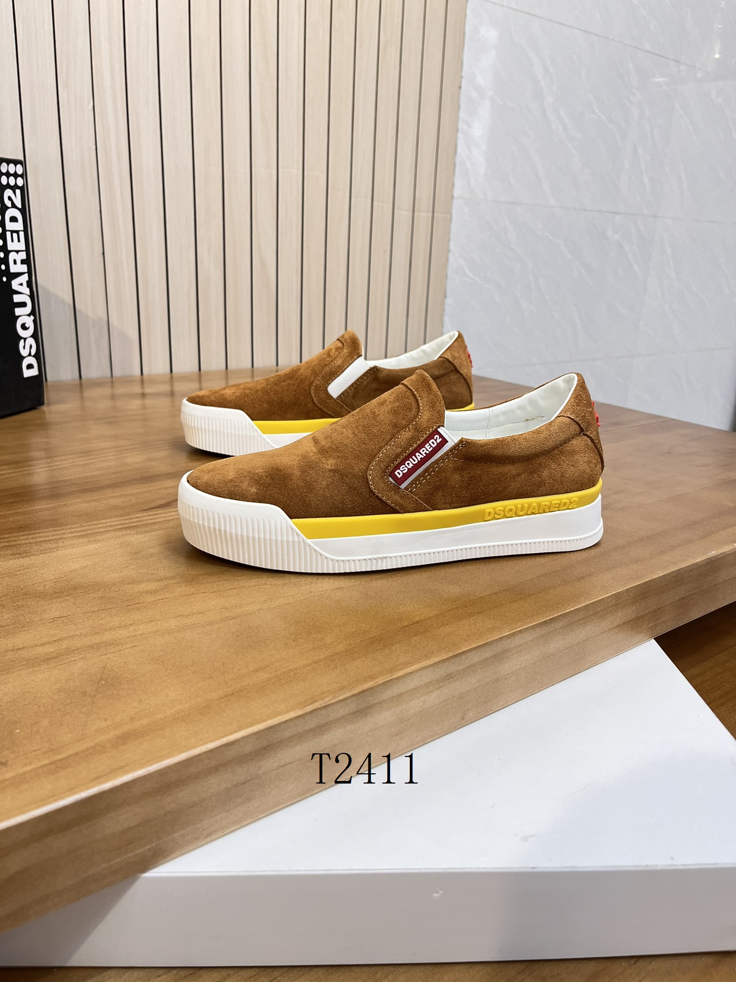 DSQ ������Ь  0818