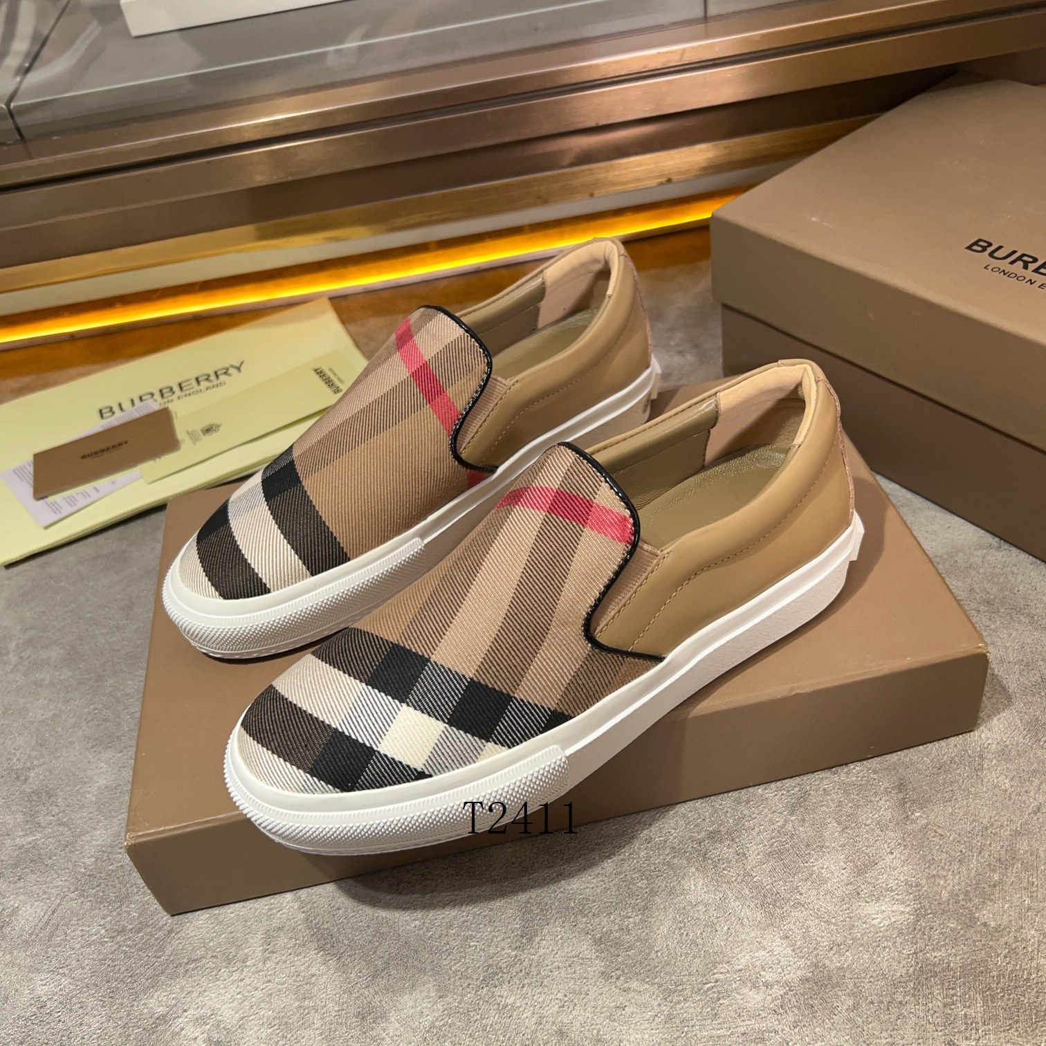 Burberry ������Ь 0302
