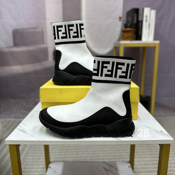 Fendi �߰�  Ts