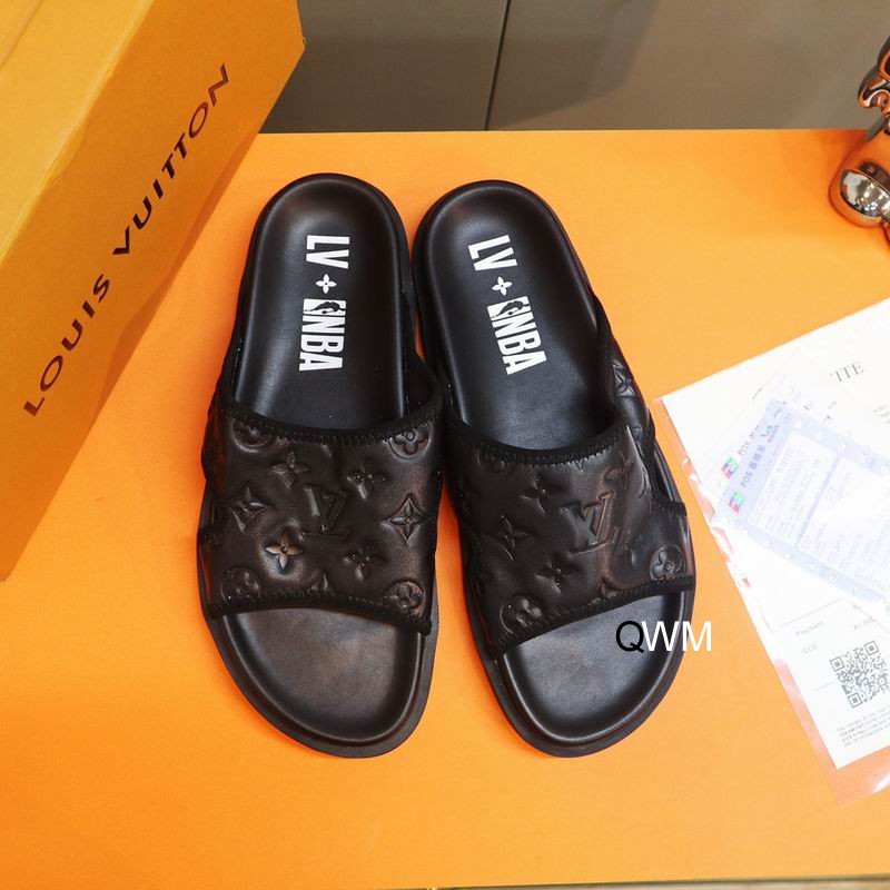 LV colour sz39-45 WM0450