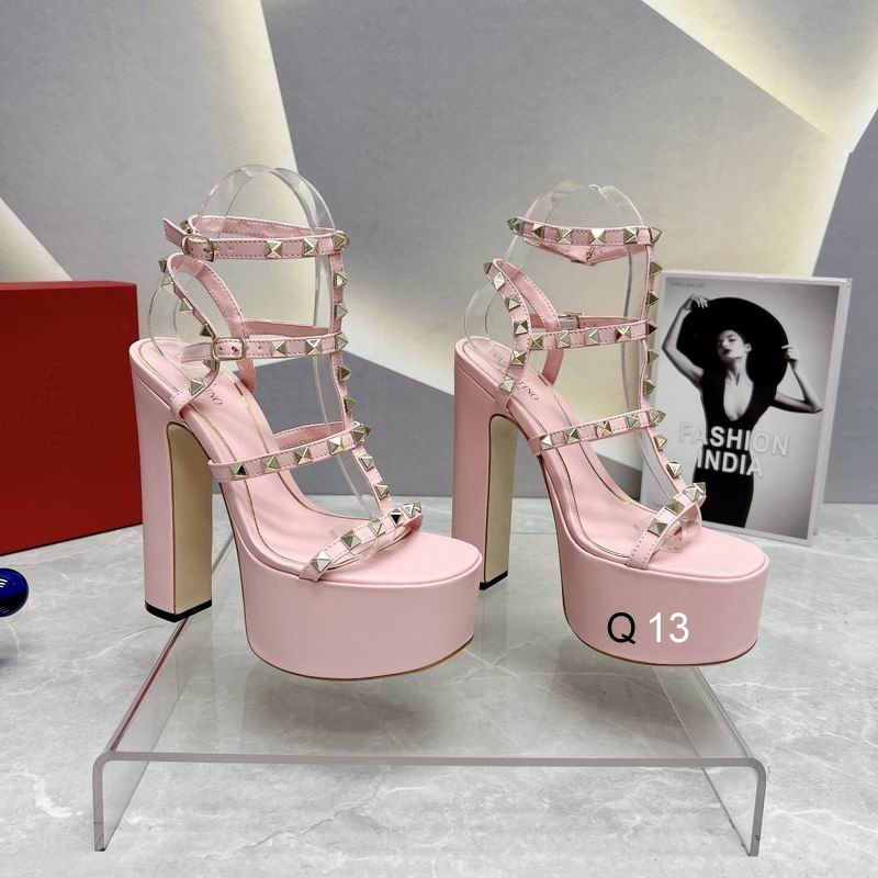 Valentino sz35-40 12CM 5C YM0502